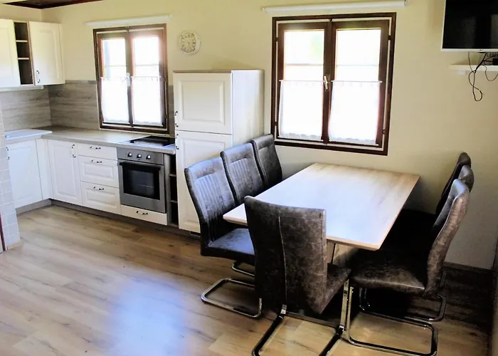 Počitniška hiša Hiska Catez *