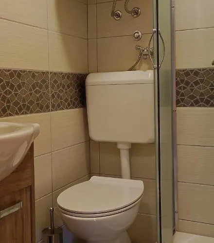 Vakantiehuis Hiska Catez *